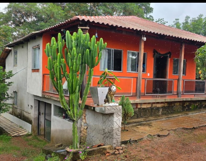 Vendo casa quitada no condomínio náutico tarumã 